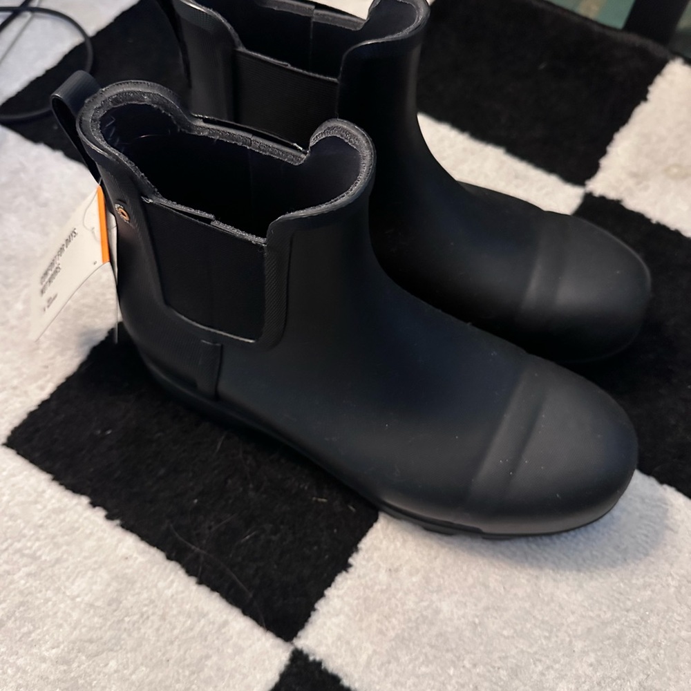 Bogs work boots